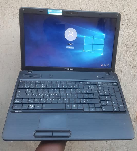 A picture of Toshiba satellite laptop