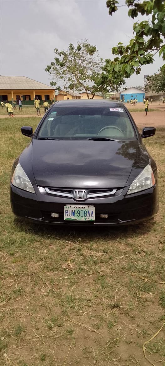 A picture of 2006 Honda discussion continue