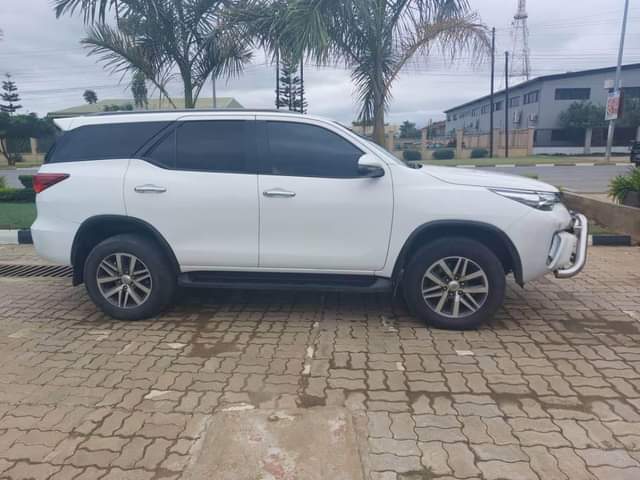 used toyota fortuner