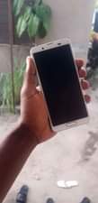 A picture of Sharp Aquos Sense 3
