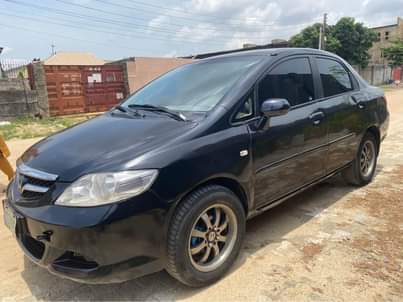 A picture of 2008 Manual Honda city with nothing to fix. Location is
