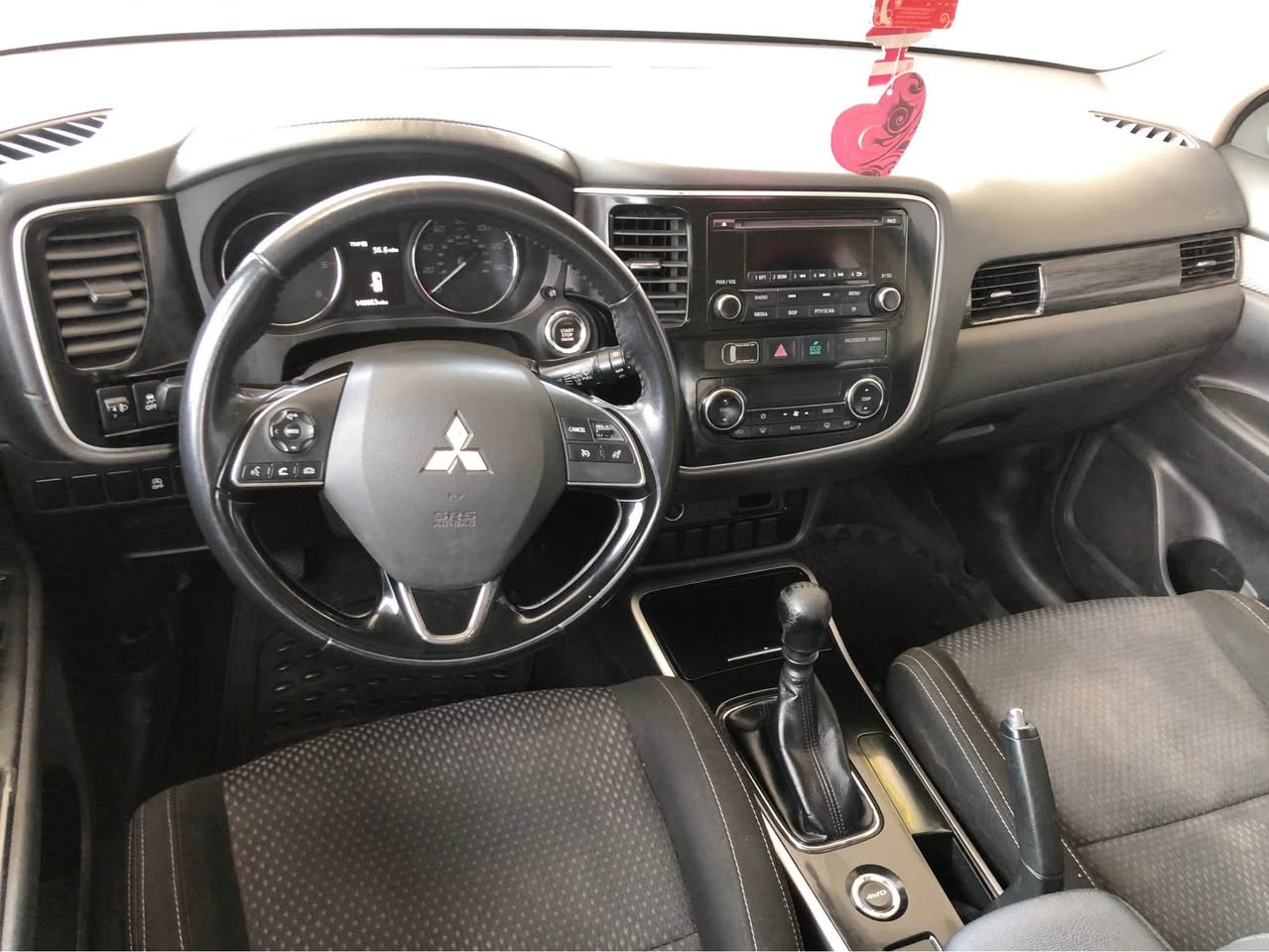 A picture of AN UKTRA CLEAN FOREIGN USED 2017 MITSUBISHI OUTLANDER FOR SALE