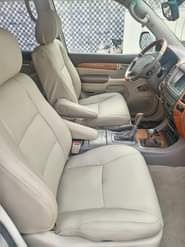 A picture of URGENT SALE Clean Reg 06 Lexus GX470 full option Navigation