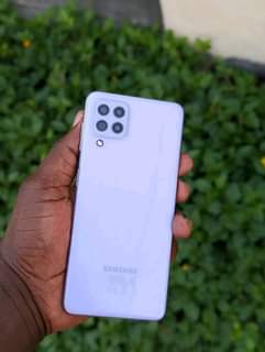 A picture of SAMSUNG A22