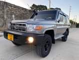 A picture of LAND CRUISER LX NAIUZA 0743435416