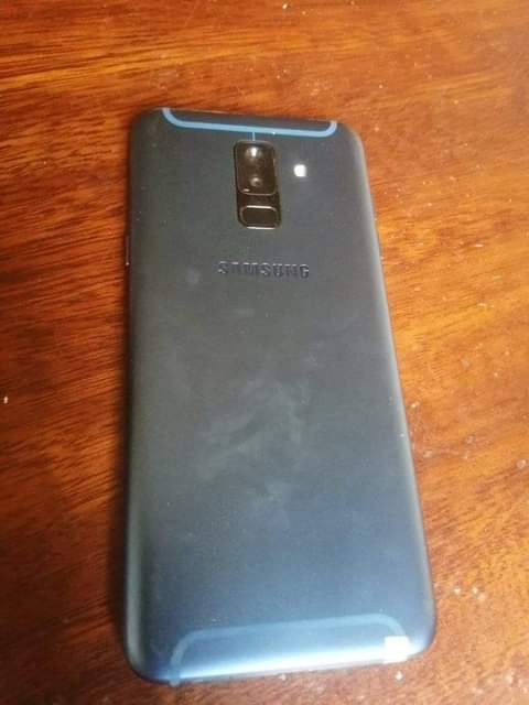 A picture of Samsung galaxy S6