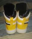 A picture of Snikers For Sale Pair Zote Tatu 120k 