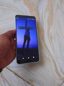 A picture of AQUOS SENSE 3 PLUS