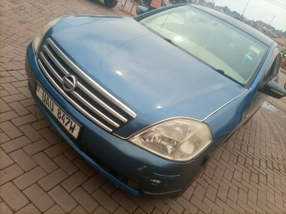 A picture of NISSAN TEANA UAU AT 9 5M ITS A BUY AND