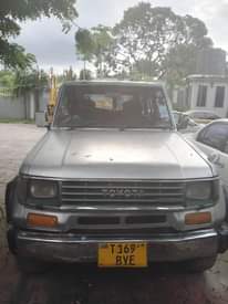 A picture of TOYOTA LANDCRUISER 0688 648 633