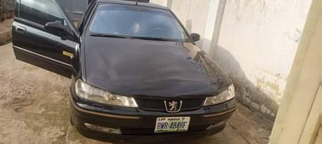 A picture of Car