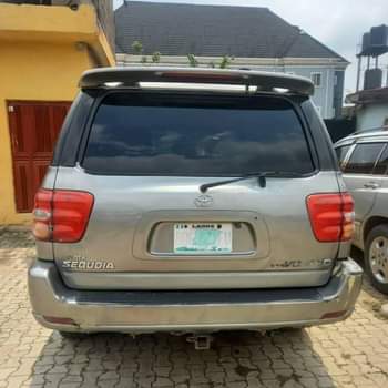 A picture of Toyota Sequoia