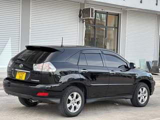 A picture of TOYOTA HARRIER