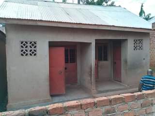 A picture of Two single rooms for sale