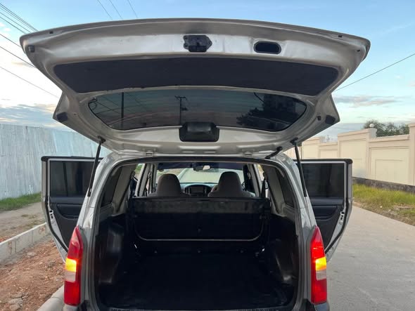 A picture of TOYOTA PROBOX