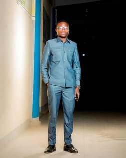 A picture of Smart suit design Mopao 0742955021