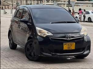 A picture of TOYOTA RACTIS NEW MODEL