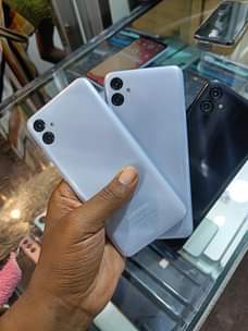 A picture of 64gb at 290k 33gb at 270k 0708949918