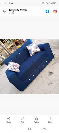 A picture of Sofa mpya zakisasa 160000 usafiri bure ndani ya dar unalipia