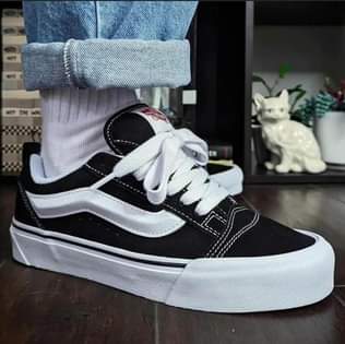 A picture of Shoes
