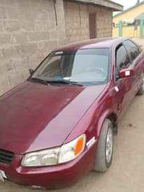 A picture of 2002 Toyota Camry pencil Painted on first body Untampered engine