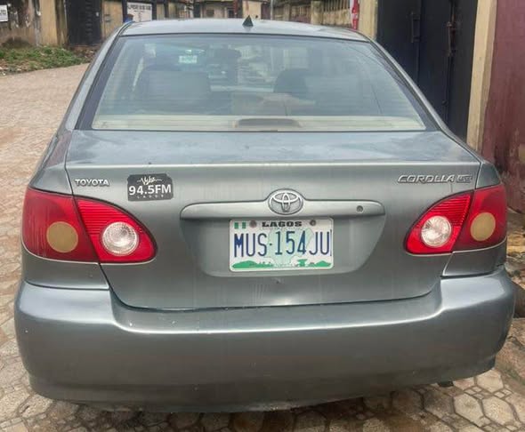 A picture of Toyota Corolla 2005