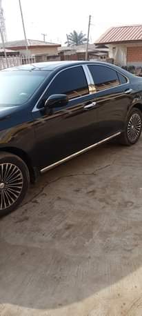 A picture of Lexus es 350