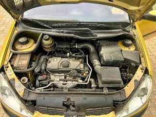 A picture of Peugeot 206 2004