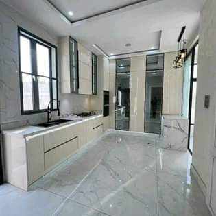 A picture of FOR SALE 4 BED IN LEKKI PHASE 1