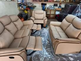 classifieds/furniture sofas