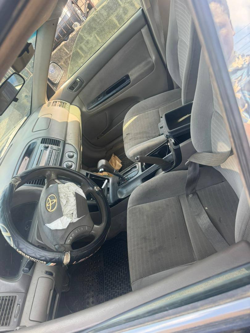 A picture of Toyota camry 2005 model