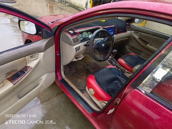 A picture of Toyota Corolla 2004