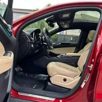 A picture of 2016 17 Mercedes Benz GLE450 08063845755