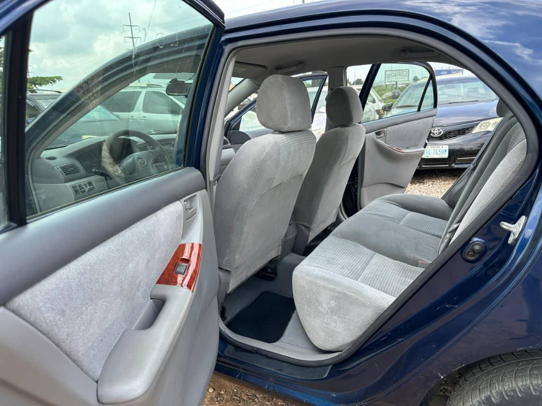 A picture of  Just in Direct Belgium 2005 Toyota Corolla LE with