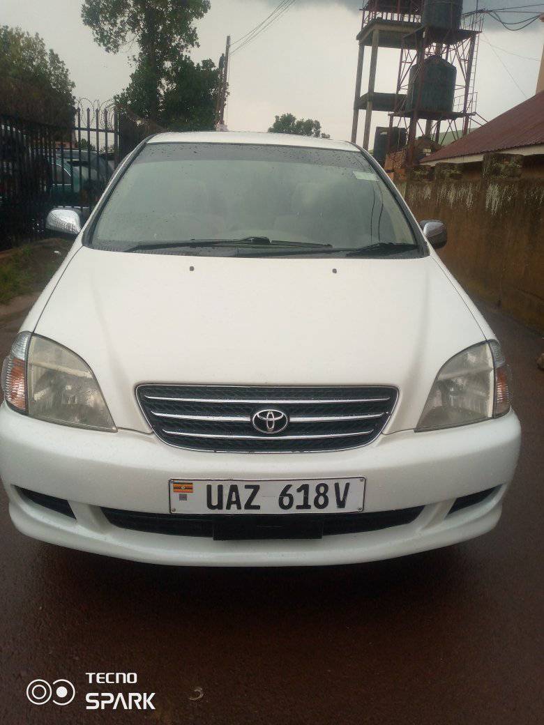 toyota nadia