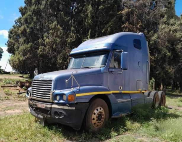 freightliner trucks