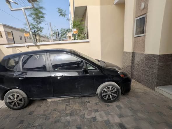 A picture of Honda FIT 2008