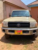 A picture of LAND CRUISER PICKUP
