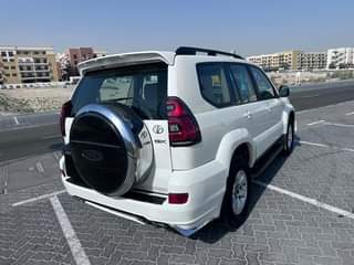 A picture of Toyota Parado 2005 gcc spece watsapp 0551513562