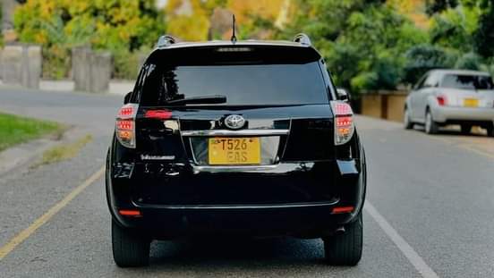 A picture of Toyota Vanguard inauzwa