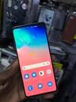 A picture of Clean original samsung s10plus dous 128gb 8gbram Clear camera At