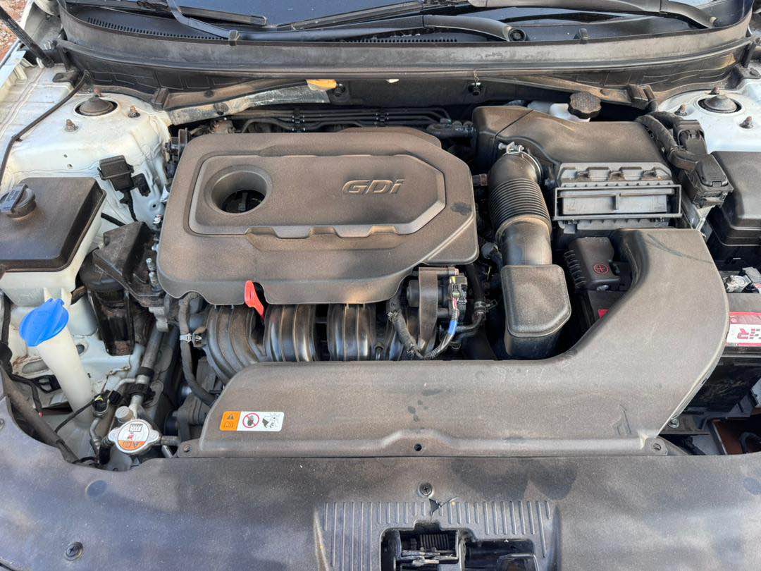 A picture of Hyundai sonata sport 2017