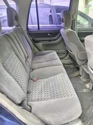 A picture of URGENT SALE Clean Reg 00 Honda CR V fabrics seats