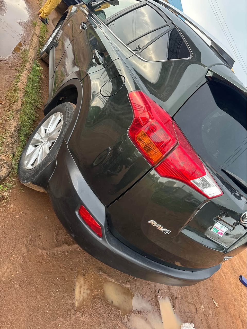 A picture of RAV4 2015