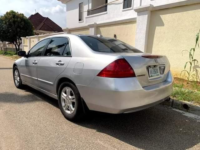 A picture of 2007 HONDA ACCORD