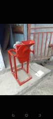 A picture of Mquina de moer amendoim com motor grande ideal para seu