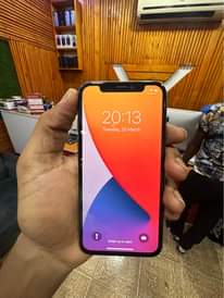 A picture of IPHONE X 0762118888