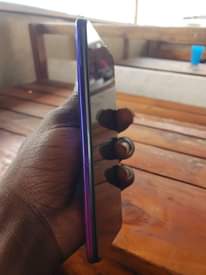 A picture of vivo y98