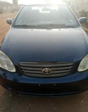 A picture of Toyota Corolla 03
