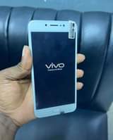 vivo x7